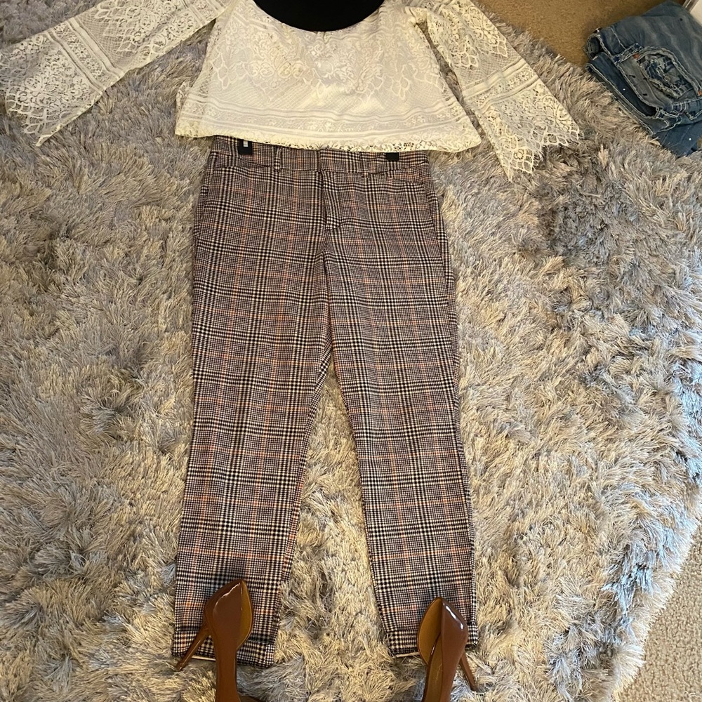 Old Navy plaid pants size 10